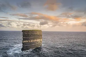 Wild Atlantic Way Mayo Stampe: Beautiful sea stack Downpatrick Head