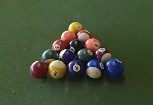 Billiard Balls Stampe: Billiard balls, triangular shape