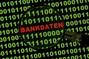 Computer Crime Scene Stampe: Binary code with the word 'Bankdaten'