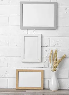 Modern Architecture Style Stampe: Blank frames wall vase