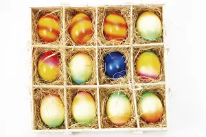 Christian Easter Traditions Stampe: A box with painted Easter eggs