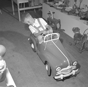 Vintage Toy Cars Stampe: Boy in the 1950s