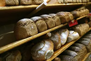 Deserted Grocery Store Stampe: Bread on a shelf