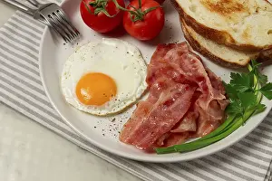 Homemade Breakfast Meal Stampe: Breakfast, fried egg, bacon and bread