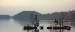Serene Landscape Photography Stampe: Brooding landscape with islets