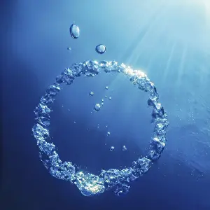 Underwater Ring Stampe: Bubble Ring Underwater ascends towards the Sun
