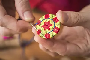 Handicraft Tool Stampe: Button maker stitching and wrapping green