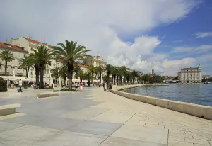 Mediterranean Sea View Homes Stampe: Allocation