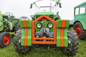 Deserted Farm Landscapes Stampe: Tractor Pulling