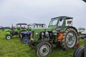 Deserted Farm Landscapes Stampe: Tractor Pulling