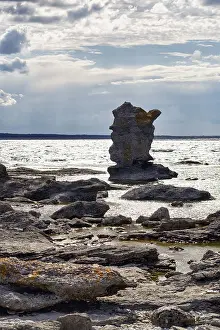 Swedish Rocky Coast Stampe: Characteristic limestone column