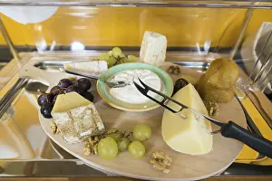 Deserted Dinner Table Setup Stampe: Cheese Table