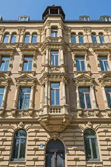 Blue Sky Architecture Europe Stampe: Classicist facade, community centre