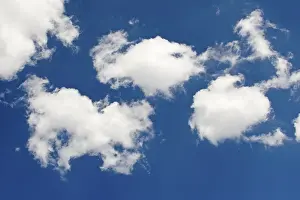 Blue Cloudy Sky Stampe: Cloud formations, blue sky
