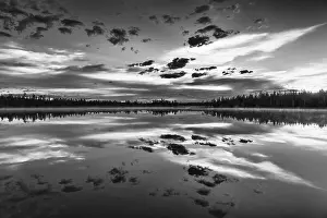 Lapland Sweden Landscape Stampe: Cloud reflection in a forest lake