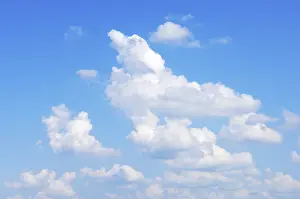 Cloudy European Sky Stampe: Clouds