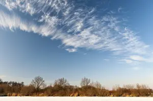 Lower Saxony Winter Scenes Stampe: Clouds above the Dummer in winter