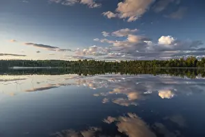 Scandinavian Evening Mood Stampe: Clouds reflected on the water surface