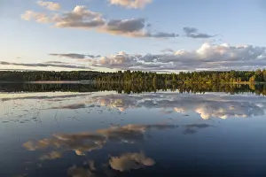 Cloudy Lake Landscape Stampe: Clouds reflected on the water surface