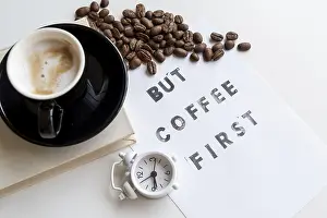 Hot Beverage Design Stampe: Coffee first quote with clock