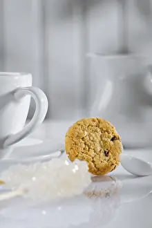 Fragrant Coffee Cup Stampe: Coffee items on white table close up