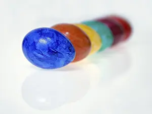 Colorful Holiday Decorations Stampe: Colored easter eggs, cut out