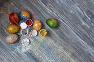 Easter Egg Dyeing Techniques Stampe: Coloring Easter Eggs