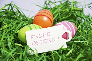 Colourfully Decorated Tables Stampe: Colourful Easter decoration