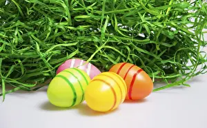 Easter Egg Search Stampe: Colourful Easter decoration