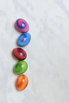 Colourful Easter Eggs Stampe: Colourful Easter eggs, Germany