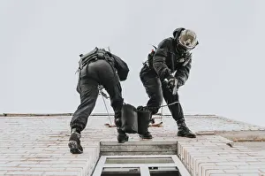 SWAT Team Exercises Stampe: Two commandos train at the base