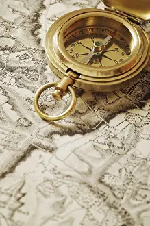 Adventure Expedition Stampe: Compass and Map
