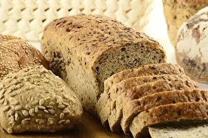 Breakfast Meal Ideas Stampe: Composition with bread and rolls on kitchen table