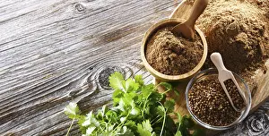 Deserted Spice Plant Scene Stampe: Composition with ground coriander