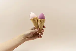 Hygienic Skincare Products Stampe: A creative display of pink