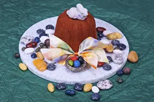 Decorated Cake Stampe: Cupcake with Easter decorations