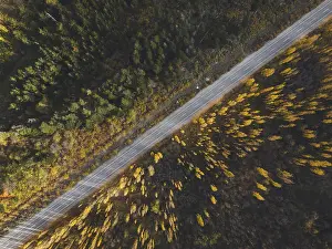 Mountain Chain Aerial View Stampe: Default