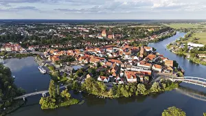Historic Old Town Aerial Shot Stampe: Default