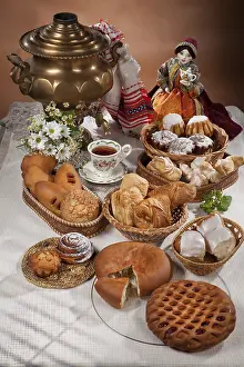 Diverse Baked Goods Stampe: Different kinds of bread on a canvas studio background