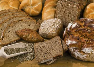 Balanced Diet Foods Stampe: Several different types of bread