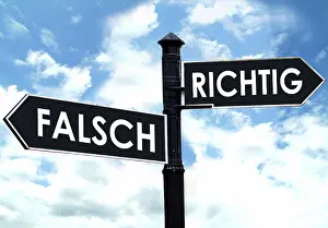 Symbolic Direction Sign Stampe: Direction sign Right or Wrong