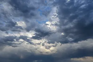 Summer Thunderstorm Germany Stampe: Dramatic cloud formation in front of a summer thunderstorm