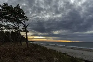 Dramatic Evening Clouds Stampe: Dramatic clouds, evening light