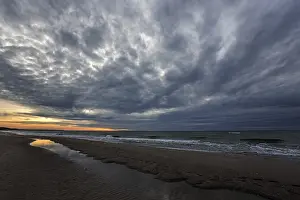 Dramatic Evening Clouds Stampe: Dramatic clouds, evening light