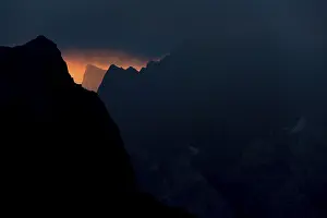 Sunrise In Austria Stampe: Dramatic clouds above Lechtal mountains