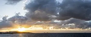 Evening Sun In Greece Stampe: Dramatic clouds at the sea, sunset