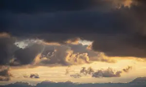 Deserted Beach Greece Stampe: Dramatic clouds, sunset, Cyclades