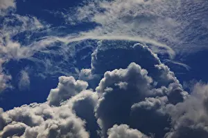 Cloud Formations Stampe: Dramatic cloudscape with (cumulus) clouds