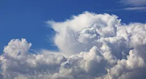 Cloud Formations In Austria Stampe: Dramatic cloudscape with (cumulus) clouds