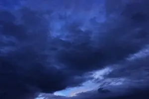 Overcast Austrian Skies Stampe: Dramatic cloudscape at dusk, rain clouds, Austria
